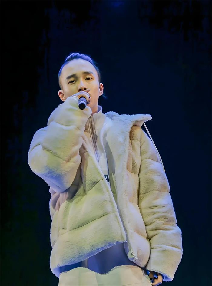 鬼卞