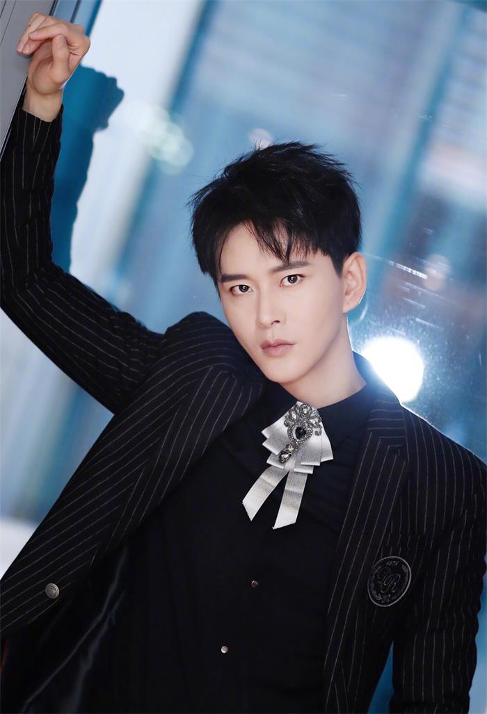 黄宥明