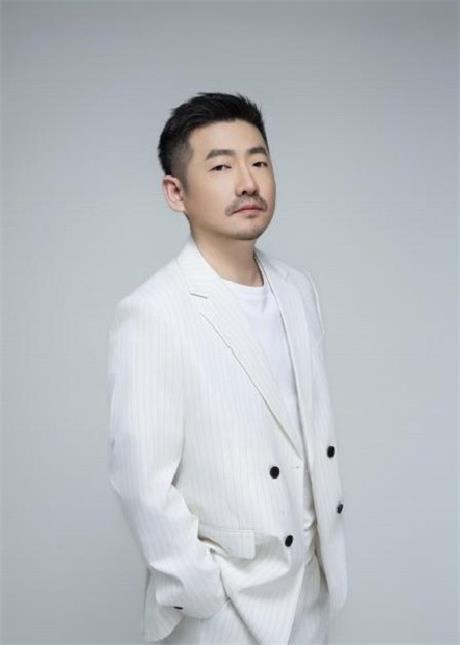 张潇鉴